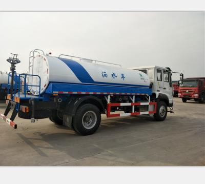 China Good Factory Factory Price Sprinkling Water Truck 13 Cubic Water Truck for sale