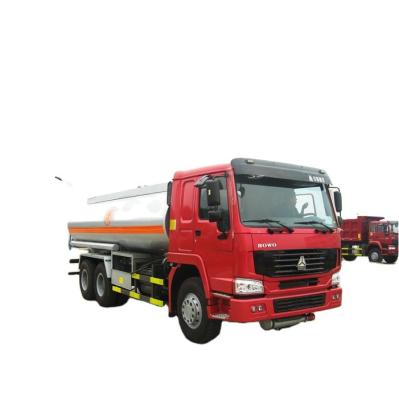 China Carbon steel 4x2 2000gallon used fuel delivery truck prices diesel fuel tanker gas oil tank truck for sale