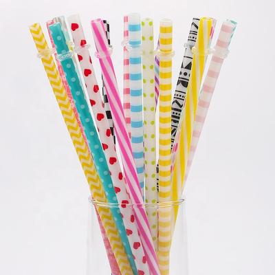 China Straw Thick Plastic Coastal Reusable Drinking Straws with Straw Cleaner Cleaning Brush for sale