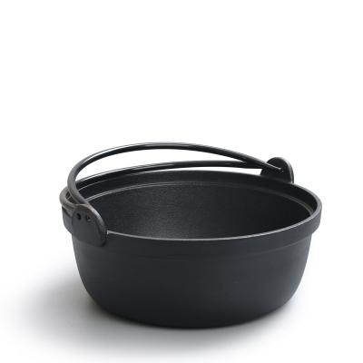 China Good quality CLASSIC wholesale hot sale cast iron preseasoned japanese pot with circle handle and wooden lid for sale