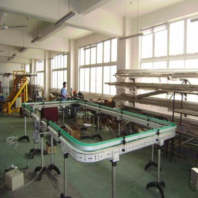 China Heat Resistant Flexible Steel Top Conveyor for Gear and Auto Parts for sale