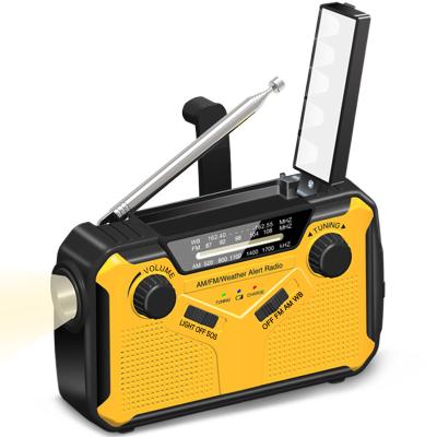 China PORTABLE Weather Radio with Outdoor Bank Instant Emergency Power AM.FM SOS Torch 3000mAh Solar Crank for sale