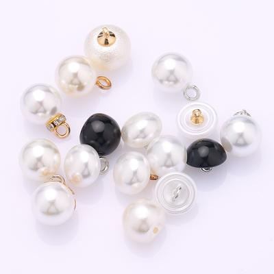 China Wholesale Washable Pearl Button Shirt Buttons High Quality Pearl Plastic Buttons For Clothing for sale