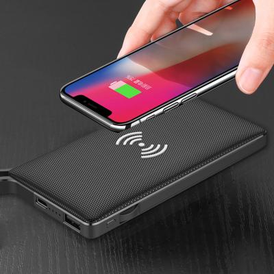 China 2020 New Design Battery Charger Private Wireless Built in Cable Power Bank Wireless Charger 10000 mah for sale