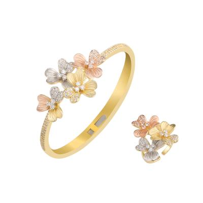 China Trendy Nigeria Wedding Bangle Bracelets From Tricolou Charm Women Gold Plated Bracelet for sale