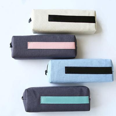 China Schools & Offices Good Quality Custom School Canvas Simple Pencil Case for College Student for sale