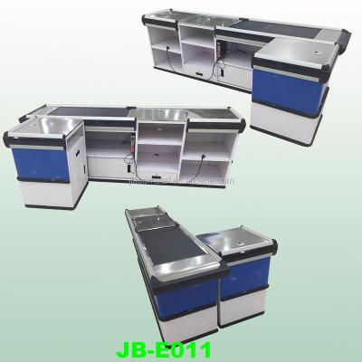 China Corrsion protection supermarket checkout counter with conveyor belt for sale