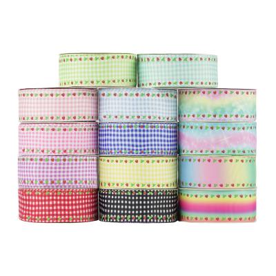 China Wholesale Custom Bright Color Stability Midi Strawberry Plaid Ink Printing Grosgrain Ribbon For Hair Bow Gift Wrapping Ribbon for sale