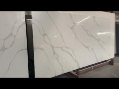 White Gold Artificial Calacatta Quartz Stone Table Top Slab For Kitchen Counter Top