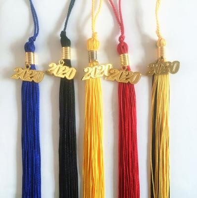 China Wholesale Mobile Phone Tassel Fringe Student Graduation Hat Tassel With Year Gold Charm for sale