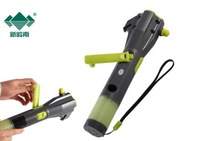 China Multi Funktions-Werkzeug-Notauto-Hammer mit USB-Port und LED-Taschenlampe zu verkaufen