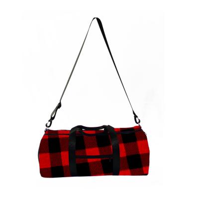 China Home/Gym/Performance/Sports Cross Team Christmas Plaid Stripes And Moose Pattern Gym Bags For Boys Men Duffel Bag Waterproof Shoulder Tape for sale