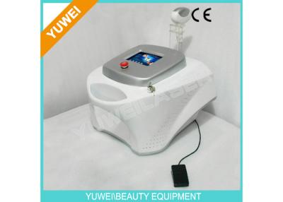 China Retiro profesional 1000W YUWEI YWD - 4 del pelo del laser del diodo de la permanente 808 en venta