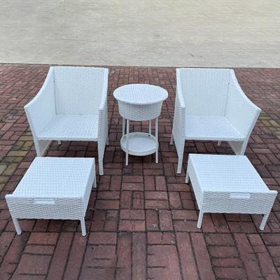 China Durable Modern Luxury Outdoor Furniture Garden Rattan Patio Table And Chair Set With Ice Cooler Table for sale