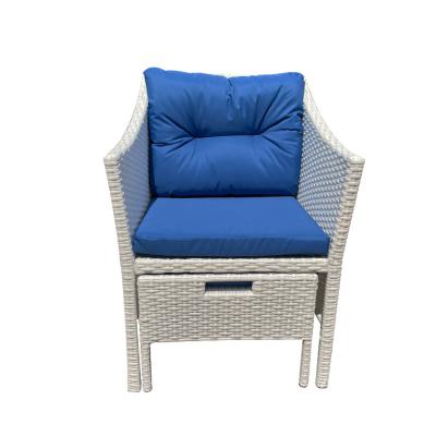 China Durable Outdoor Garden Patio Furniture Waterproof Rattan Table And Chair Set With Ice Cooler Table for sale