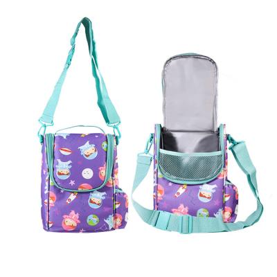 China Waterproof insulated lunch bag for kids with shoulder strap and pocket for sale