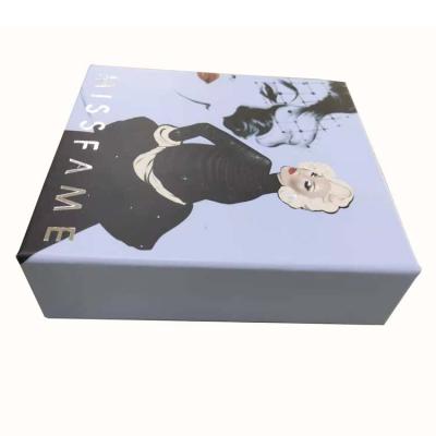 China Biodegradable Custom Magnetic Box Luxury Boxes With Magnet for sale