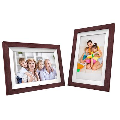 China Wifi Newcomer 10 Inch Wooden Android Picture Frame Touch Screen Photo Video Recorder WiFi Digital Photo Views for sale