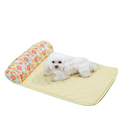 China Universal Pet Cats And Dogs Cool Anti-bite Sleep Pad Sofa Feeling Ice Cloth Wholesale Summer Cool Cooling Supplies for sale