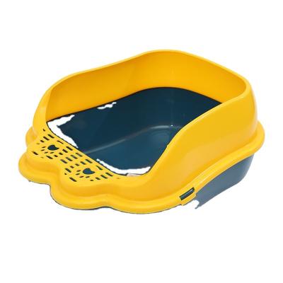 China Wholesale Price Stocked High Quality Cute Claw Shaped Half Package Pet Luxury Stepped Leakproof Cat Toilet for sale