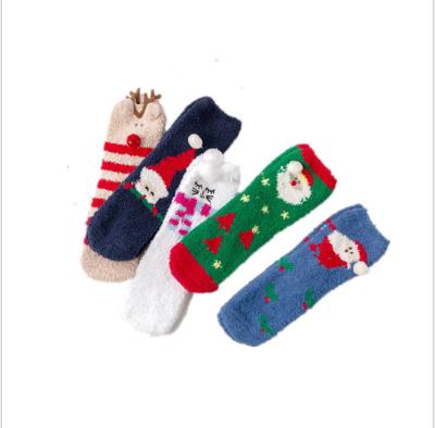 China Wholesale Custom Mid-tube Cartoon Soft Box QUICK-DRY QUICK-DRY Sweat-absorbent and Breathable Christmas Socks for Women for sale