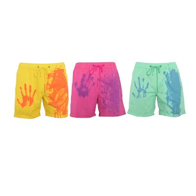 China Anti-wrinkle Men Swim Change Color Short Magic Shorts For Beach Summer Mens Swimming Trunks Color Changing Beach Shorts for sale