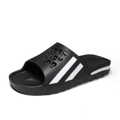 China 2021 Hot Selling Fashion Flat Sandals Beach Sandals Men CUSHIONING for sale