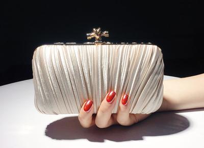 China New 2019 vintage cheongsam silk dress bag clutch evening bag for sale