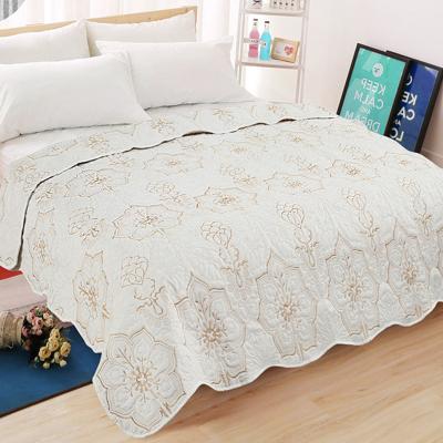 China White Soft Touch Bedspreads China Bed Cover Embroidery Comforters Microfiber Comforter Sets 3pcs Comforter Colcha Bed Covers Bedding for sale