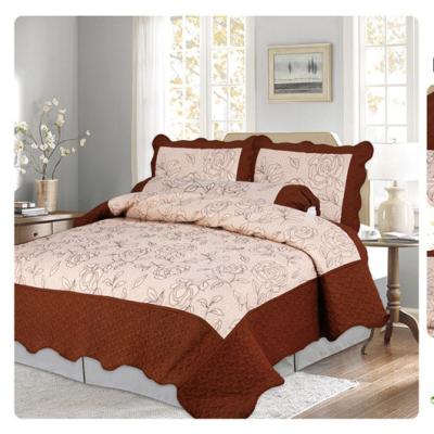 China Luxury Soft Touch Bedding Sets Embroidery Comforters Burgundy Microfiber Comforter Sets 3pcs Comforter Colcha Bedspreads Bed Cover for sale