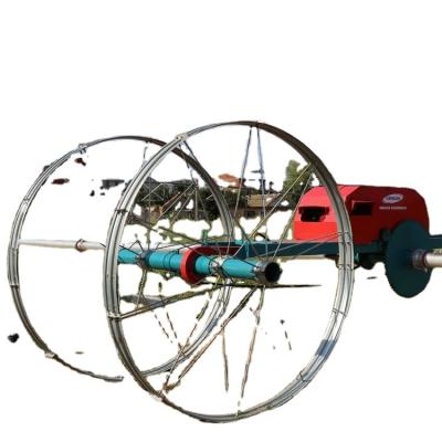 China China motor driving side roll irrigation system equipment with strong climbing ability en venta