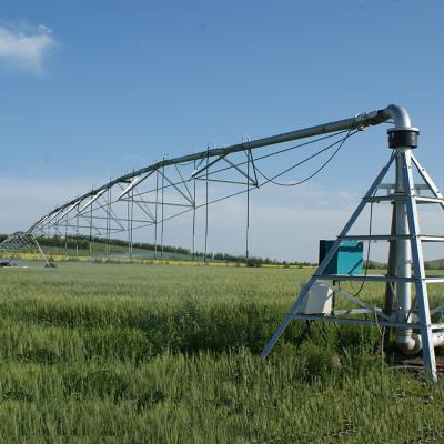 China 2021 Top sales agricultural center pivot irrigation system sprinkler irrigation machine for farm for sale