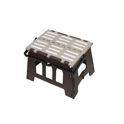 China Foldable step stool with handle for sale