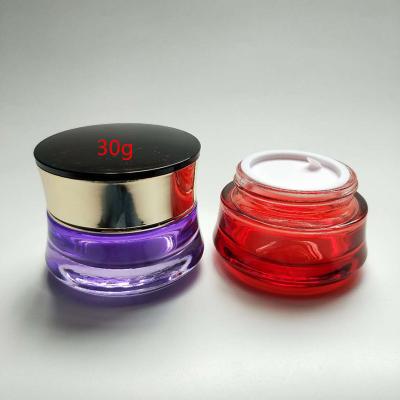 China Red Cosmetic Personal Care Container 30g Glass Skin Care Cream Jar With Lid 30g Glass Jar With Red Color for sale