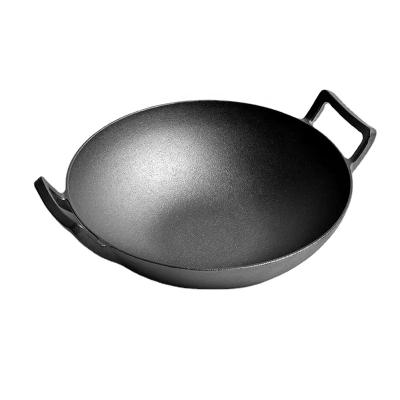 China Sustainable 2024 Hot Sale China Wok Wholesale High Quality Non Stick Pre-seasoned Cast Iron Wok With Double Handles And Wooden Lid for sale