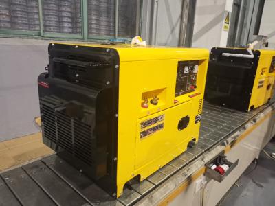 China Gele kleine diesel lassen generator 50HZ 60HZ draagbare diesel lassen machine Te koop