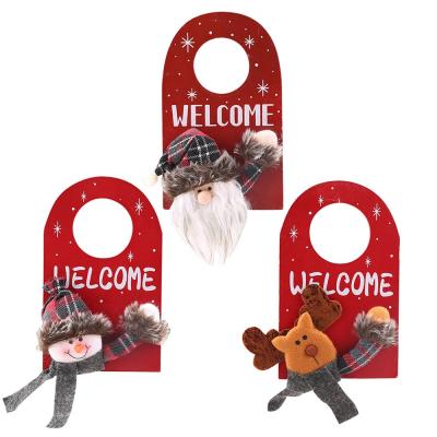 China New Wooden Craft Christmas Ball Decoration Christmas Party Store Bar Door Hanging Outdoor Props for sale