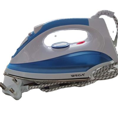 China Ironing with Aluminum Soleplates Electric Steam Iron LM-188 for sale