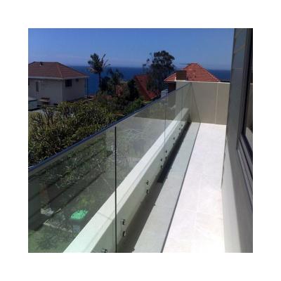 China Balkon gehard glas hekpanelen 12 mm zwembad glazen leuning Te koop