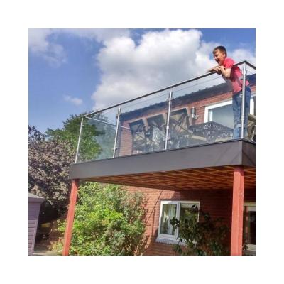 China Outside Laminated Railing Glass 12mm Laminated Glass Guardrail for sale