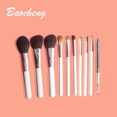 China 2021 Flat Brush 10pcs White Tip Synthetic Hair Japan Tapered Custom Logo Makeup Brush Set for sale