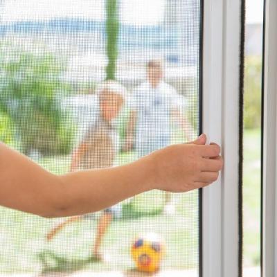 China DIY Style China Made Aluminum Profile Mesh Screen Retractable Door with Parts Materials Available for sale