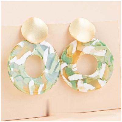 China Trendy Fashion Earrings Trend 2022 Gold Round Acrylic Acetate Alloy Metal Danglers Earring For Women for sale