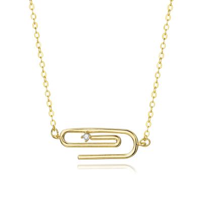 中国 Good Stability FASHIONABLE Summer 2021 Cheap Jewelry Wholesale Personalized Phenomenal Woman Paper Clip Necklace 販売のため