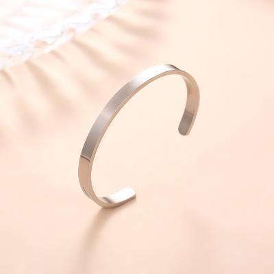 China Haughtily Romantic Fashion Stainless Steel with Rose Gold Plating Print Love Engraved C-Shaped Bracelet for sale