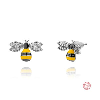 Cina Haughtily Cute Women Fashion Jewelry Sterling Silver Dainty Animal Shape Earring Colorful Bee Stud Earring in vendita