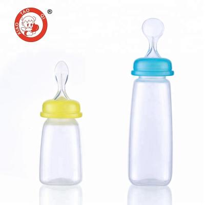 China BPA Free Baby Food Caring Feeding Bottle with Silicone Spoon Baby Food Dispensing Spoon for sale