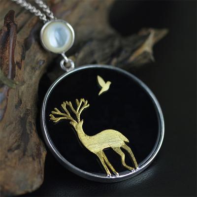 China Fashionable Handmade Silver Natural Agate Deer Animal Necklace for sale