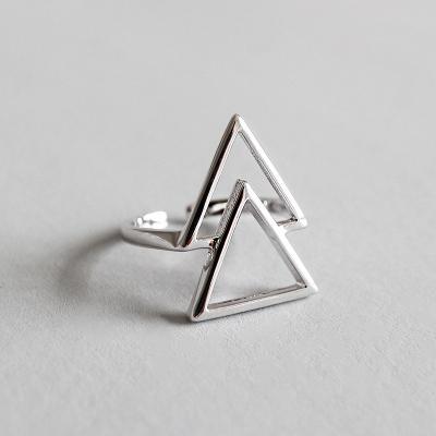 China FASHIONABLE Korean Sterling Silver High Quality Triangle Design Rings For Girls for sale