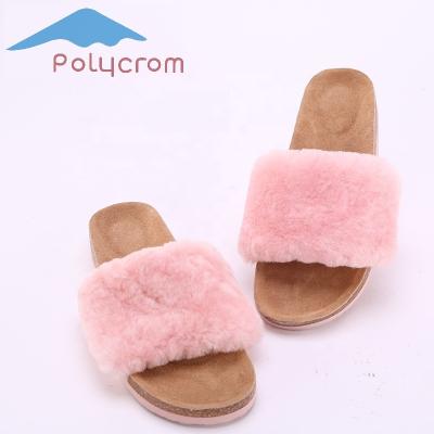 China Fashion Trend High Quality Designer Durable Using Various Slippers Anti-skid Winter House Slippers for sale